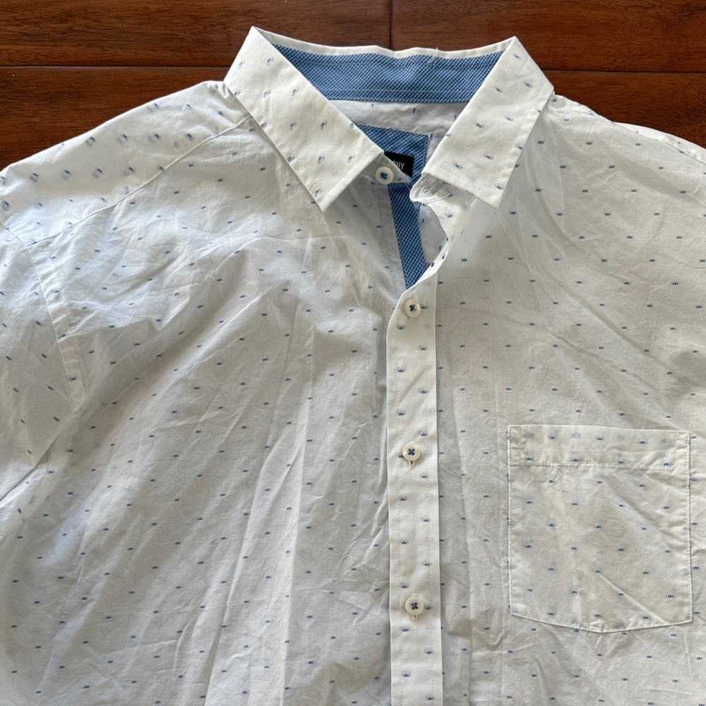 Johnston & Murphy Blue/White Button Down Shirt size XL